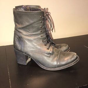 Steve Madden Boots